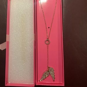 Victoria's Secret Accessories - Victoria secret necklace Victoria's Secret Accessories - Victoria secret necklace